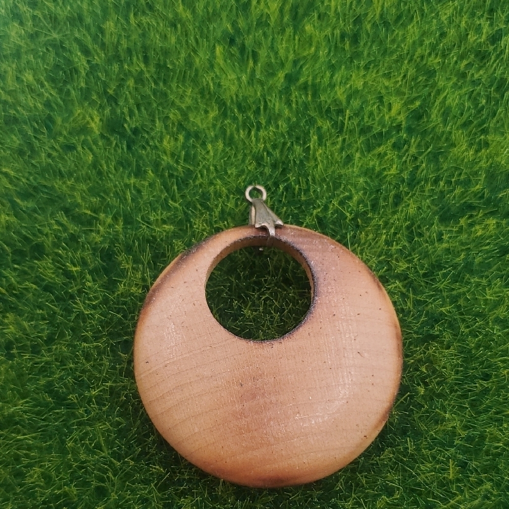 Retro Wooden Drop‎ Pendant P307